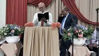 VEJA O PB NIVALDO CANTANDO OS HINOS DA HARPA CRISTA&Otilde;