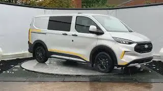 Transit Custom Trail Double cab in van