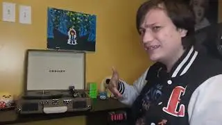 Обзор Crosley Cruiser Plus &mdash; первый виниловый проигрыватель для вашего малыша?