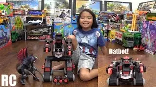 Toy Review: An RC Robot Toy! BATMAN! Imaginext Batbot Unboxing & Playtime w/ Hulyan