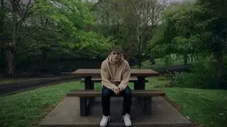 Chris Bates &ndash; Two Hearts [Visualiser]