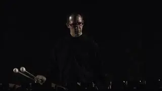 GREG BEYER: performs Diogenes' Lantern 2009 by Alexandre Lunsqui
