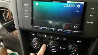 Volkswagen Golf 7 pioneer player