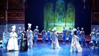 Ballet Le corsaire (Gusar).  HNK Split.  act III.  in the palace.