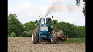 FORD TW 25 am Grubbern | Frische voll Restauriert | Wie in den 80er | Schwerer Boden | 2024 | 4K