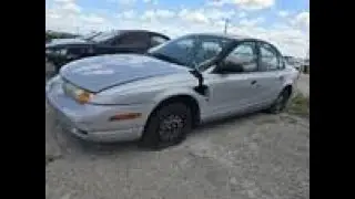 2001 Saturn SL, Silver
