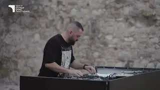Phygital Audiovisual Show: Qebo Live | Castle of Rio