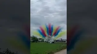 Daytime color smoke cake #fireworks