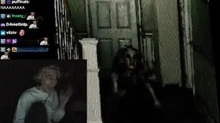xQc чуть не получает сердечный приступ из-за скримера