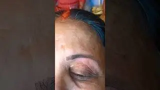#Left side Eyebrow threading #perfecteyebro shape #eyebro threading