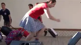 Folklorní soubor ROSÉNKA - HAJDALÁCI, Balíme kufry na festival / TP 2018 č.15