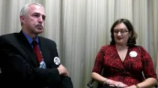 Dr. Vincent Martin talks to patient about EDS, Migraine