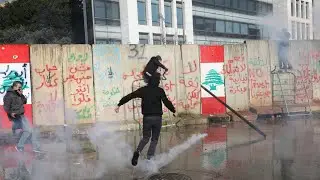 Protesters clash with security forces in Lebanon ahead of Cabinet vote of confidence
