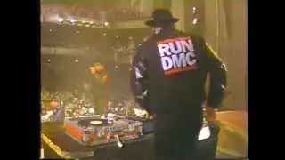 Run-DMC - Rock Box - LIVE Black Golds Awards HQ.flv