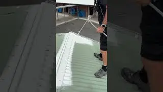 changing the color of the roof of the house #shortvideo