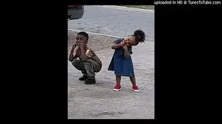 2Looney - Family Life