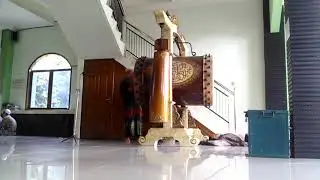 Tabuh bedug adzan