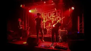 Toxic in Azijnfabriek