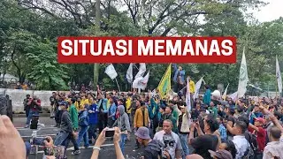 SITUASI MEMANAS SAAT DEMO MAHASISWA DENGAN POLISI
