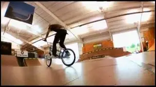BMX: 360 Flyout with Daniel Dhers