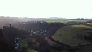 Blick vom Traumpfad auf die Virneburg
