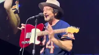 Eddie Vedder covering “Won’t Back Down” by Tom Petty 9/7/24 @ Wells Fargo Philly