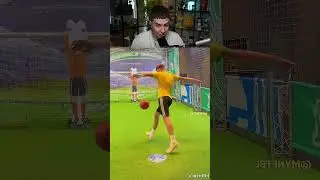 CHALLENGE: ROBOT GOALKEEPER 🤖⚽️