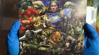 Warhammer 40k Trading Cards!!! Take a look at the Panini Dark Galaxy starter kit.