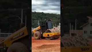 Cat excavetor #catmachines #youtubeshorts