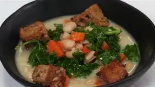 White Bean Soup with Garlicky Croutons | Cooking Light
