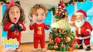 Somos Espi&otilde;es do Papai Noel 🎅 M&uacute;sica de Natal Infantil por Bella e Lucca Show