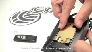 Control remoto para pantalla de proyecci&oacute;n DisplayMATIC (IR) distribuido por CABLEMATIC &reg;