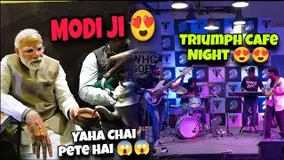 Triumph Cafe Night Show in Banaras 😍😍 || Having a Tea in Assi Ghat 😍😍