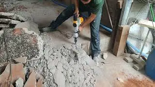 teste máquina sa tools,  rompedor de 10 kg . ferramentas muito boa e forte