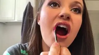 Первое применение Lipsense &mdash; First Love и Plum Pretty с глянцевым блеском