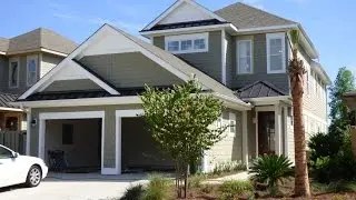 New Hampton Lake Water Front Home With Four Bedrooms