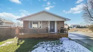 576 Front Street, Wyoming, ON