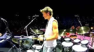Brendan Buckley: w/ Shakira &ldquo;Girl Like Me&rdquo; (2025) 