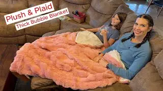 Plush & Plaid Thick Bubble Blanket, soft double sided and warm! #blanket #fleeceblanket #warm