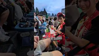 japan loves baseball and japanese beer girls