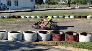 primeira experi&ecirc;ncia do Antoni no kart.