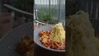 Food Illusion - The Hanging Fork🍴🍜