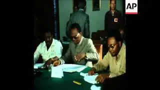SYND 14 1 75 PORTUGUESE AND ANGOLAN INDEPENDENCE TALKS CONTINUE