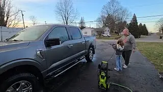 Adjustable PSI Pressure Washer, 2 Max GPM - I love this little PW!
