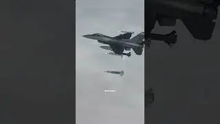 Why Bombs Hit Their Own Plane #shorts
