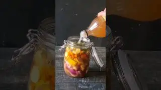 Fire Cider! Immune system boost! 🍯#slowliving #herbalmedicine #herbalremedy #herbalifenutrition