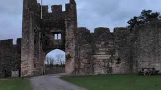 Farleigh Hungerford Castle