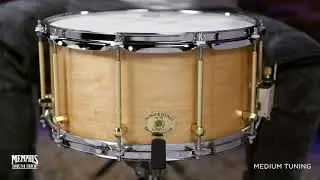 Noble & Cooley 14x7 Solid Shell Classic Maple Snare Drum - Clear Gloss