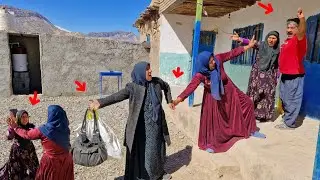 Zainab's aunt goes to get the police to arrest Ali because of Zainab.