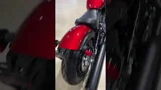 MY24 Indian Scout Bobber Sixty Sunset Red Metallic